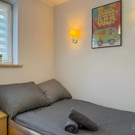 Rum i privatbostad Scooby Doo 10 Min To Old Town Gdansk,pkp & Shopping Mall