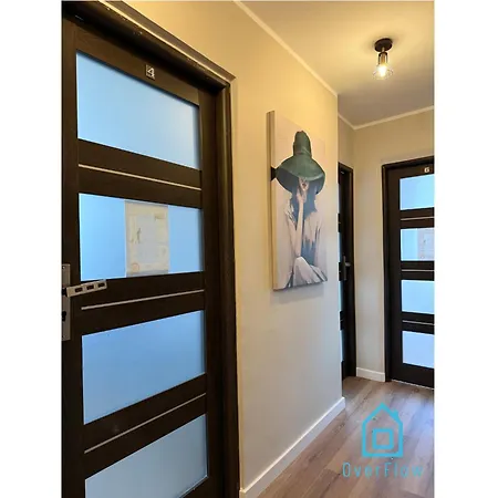 Scooby Doo 10 Min To Old Town Gdansk,pkp & Shopping Mall Gdansk