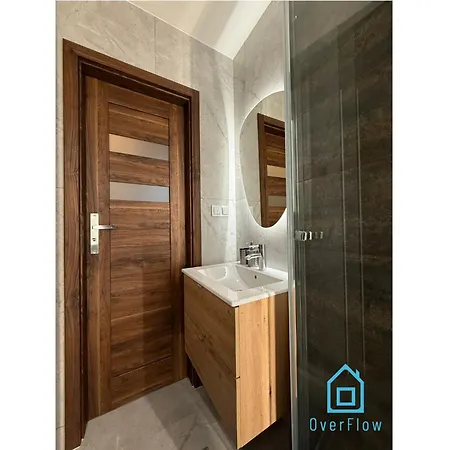 Scooby Doo 10 Min To Old Town Gdansk,pkp & Shopping Mall Rum i privatbostad *